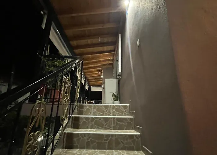 Pandeklare Apartament