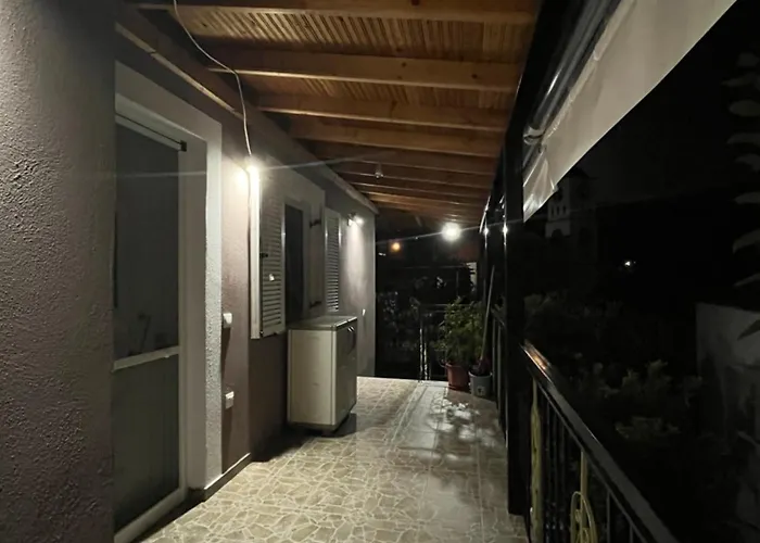 Pandeklare * Πρίνος